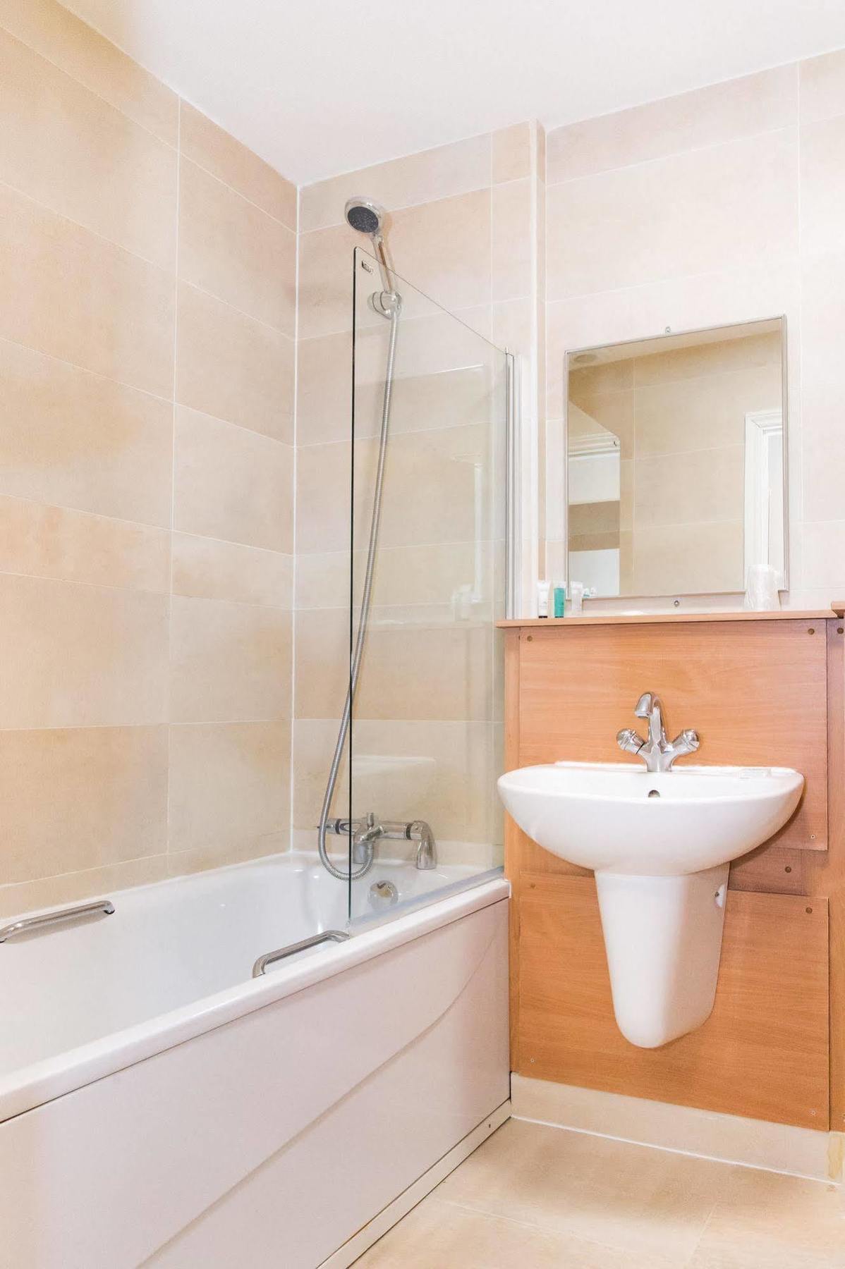The Sharnbrook Hotel Екстер'єр фото
